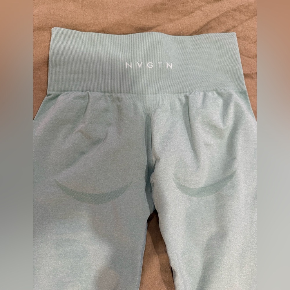NVGTN Sage Green Contour Seamless Leggings